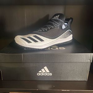 Adidas baseball cleats